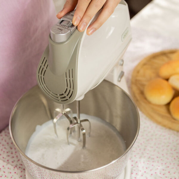 Hand mixer เครื่องผสมอาหารมือถือพร้อมโถ รุ่น MHM2-ST - Image 3